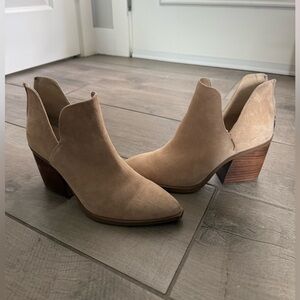 Steve Madden Suede Tan Ankle Booties